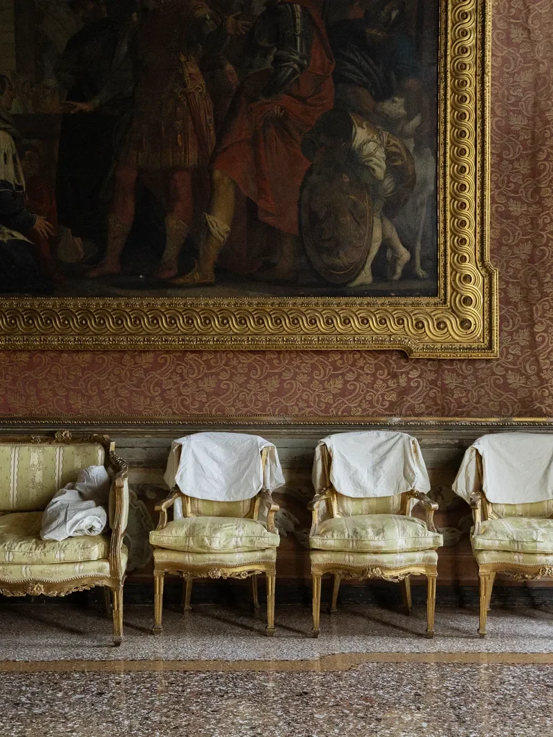 Дрис Ван Нотен, Палаццо Пизани-Моррета, Fondazione Dries Van Noten, The Only True Protest Is Beauty, Герт Брюло, Фил Окс