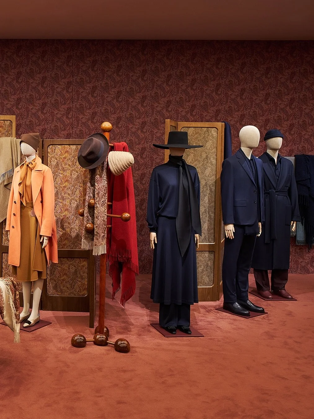 Loro Piana, Лоро Пиана, Селена Форрест, Сигрид де л’Эпин, Хьюстон, Menil Collection, часовня Ротко