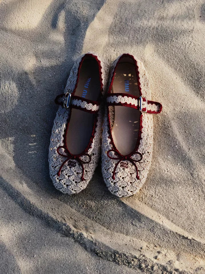 Miu Miu, L'Été 2026, миу миу, Miu Miu новинки, Miu Miu пляжная коллекция, сатин бессон, люк бессон