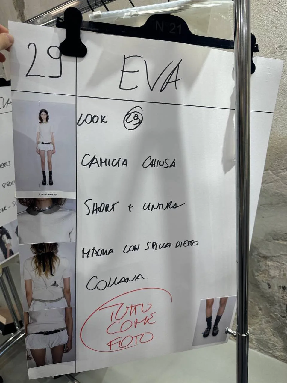 №21 SS 2026 Fashion show