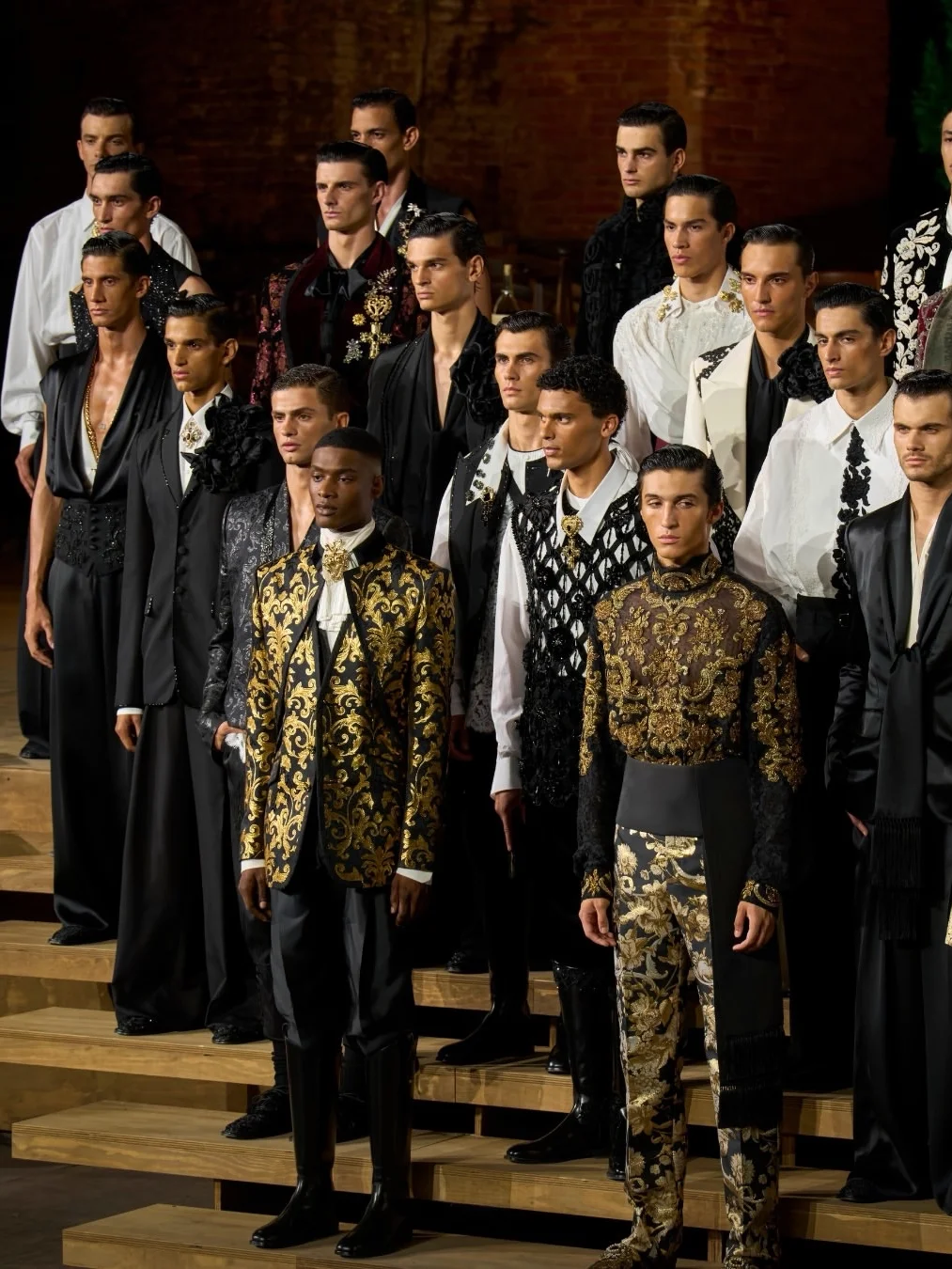 Dolce & Gabbana, Dolce & Gabbana Alta Sartoria 2026, дольче габбана показ мужской, мужской кутюр Dolce & Gabbana, Эрлинг Холанд