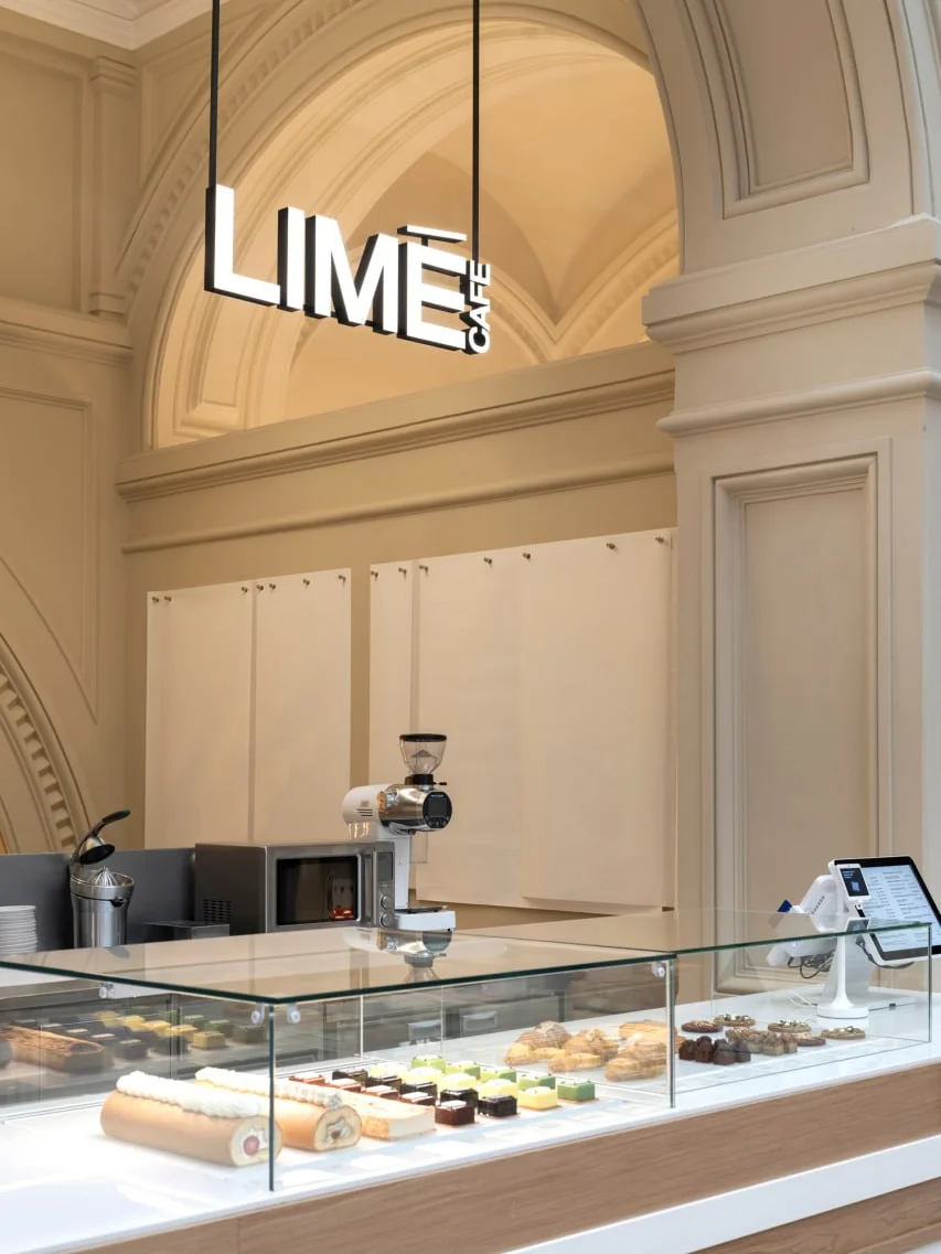 LIME, LIME Cafe, ГУМ, LIME Cafe в ГУМе, кофейни брендов, авторские десерты, кофейня лайм, лайм кафе