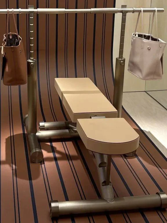 Louis Vuitton, луи виттон, Louis Vuitton бутики, Louis Vuitton поп ап, Louis Vuitton лондон, Keepall, Alma, Noe, Speedy