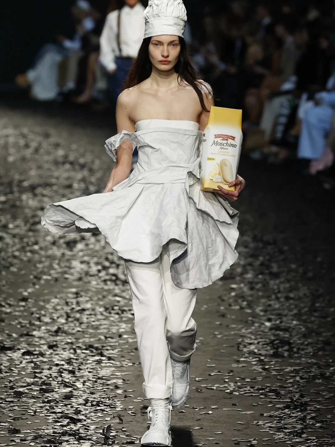 Moschino, осень-зима 2025