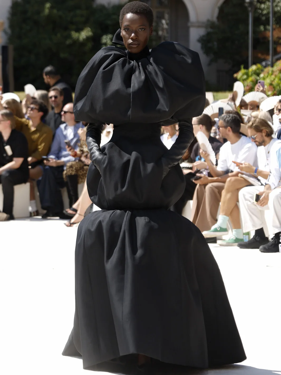 Balenciaga, баленсиага, баленсиага показ, Balenciaga Haute Couture 2026, кутюрная коллекция баленсиага, Пьерпаоло Пиччоли, Кристобаль Баленсиага