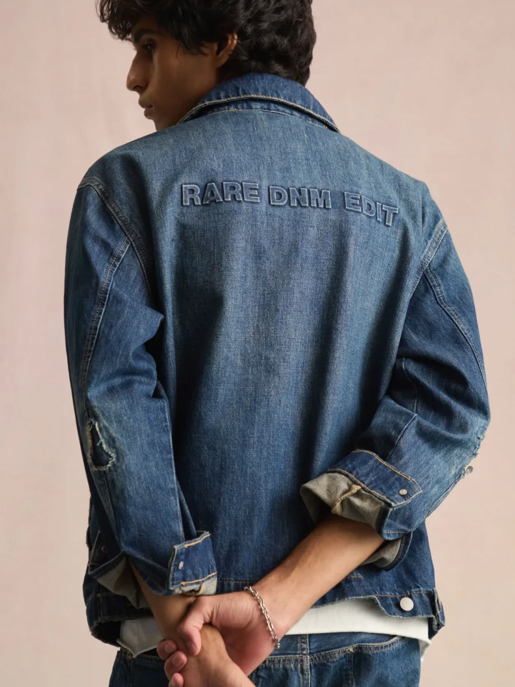 селена гомес деним новая коллекция джинсы rare pacsun благотворительность