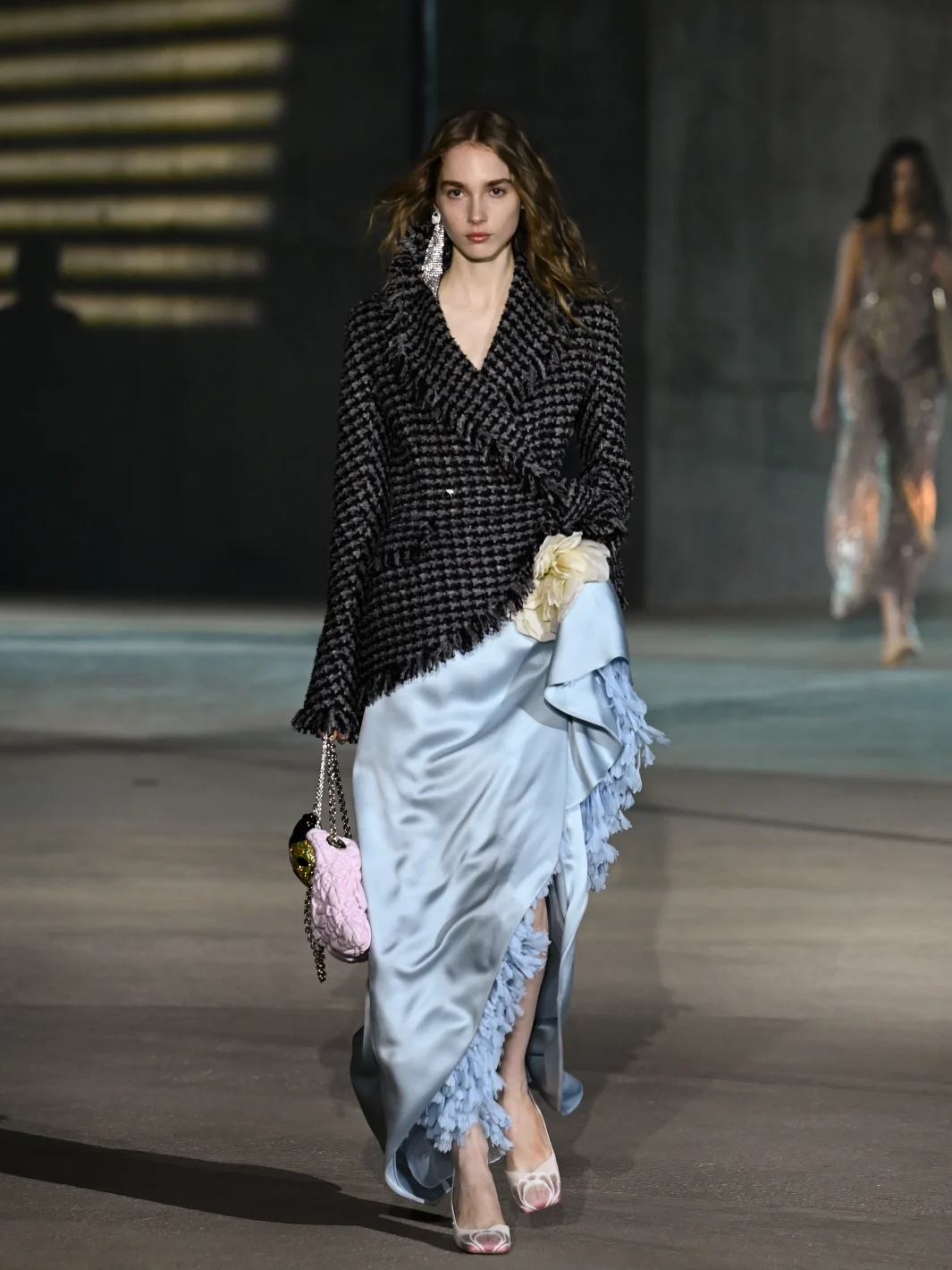 Dior Cruise, диор круизная коллекция, Джонатан Андерсон, Сабрина Карпентер, Джису, Аня Тейлор-Джой, Майли Сайрус, Лос-Анджелес, Голливуд