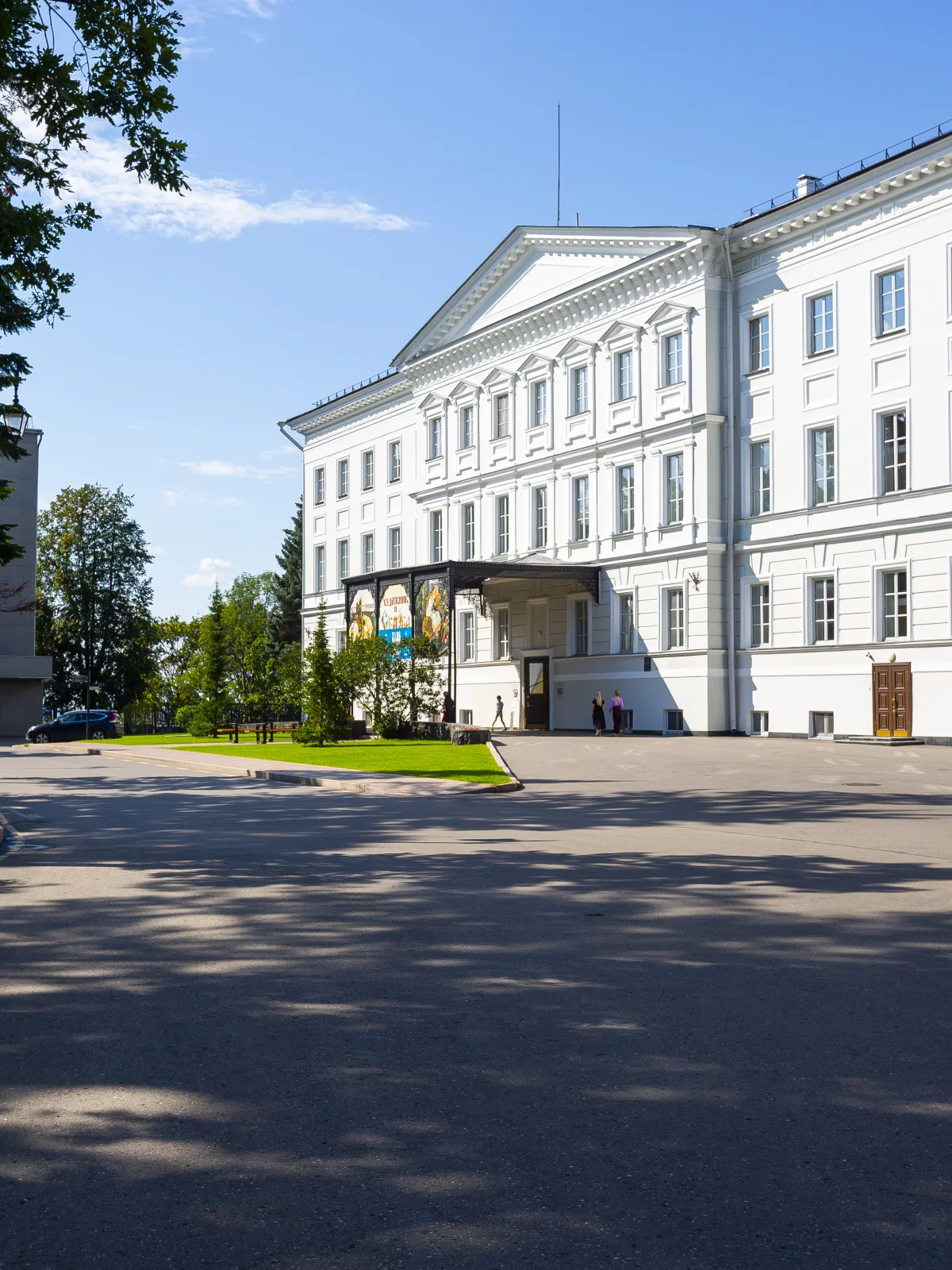 Нижегородский государственный художественный музей, Дом военного губернатора с коллекцией русского искусства
