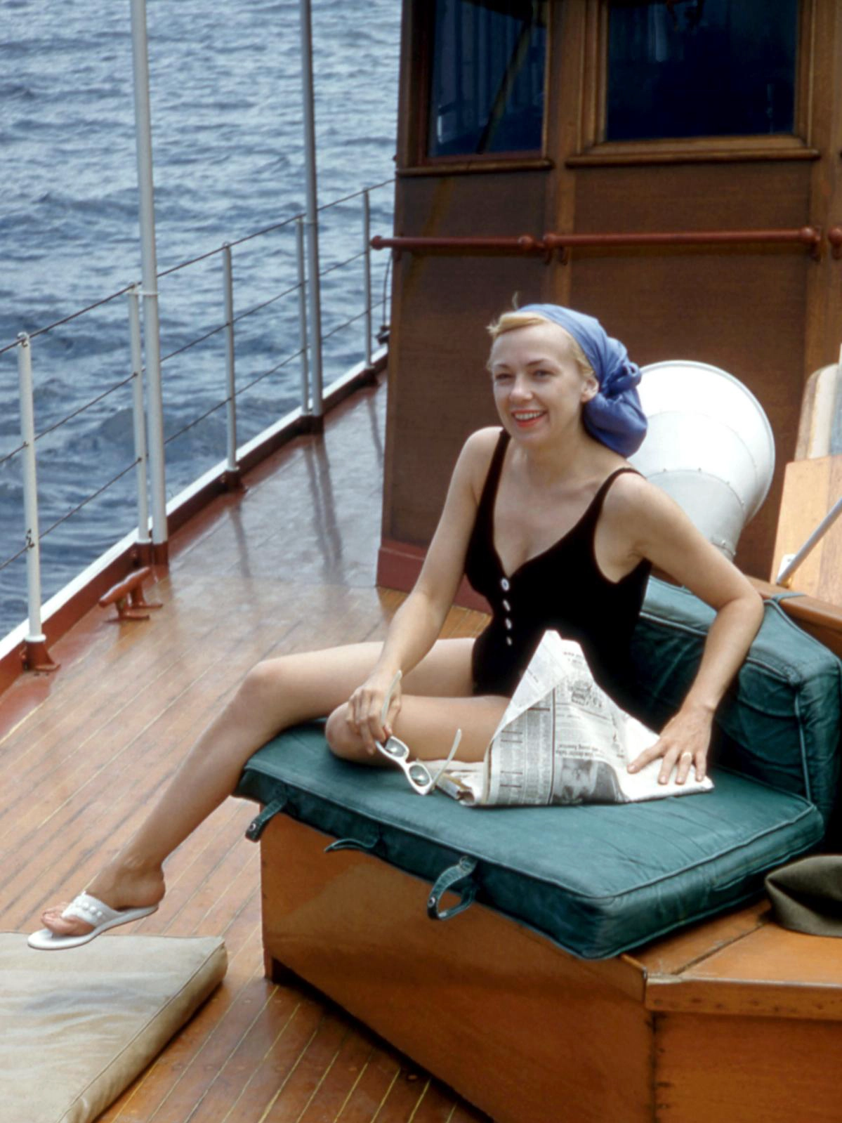 Американская комедийная актриса, певица и бизнесвумен Эди Адамс, 1959
