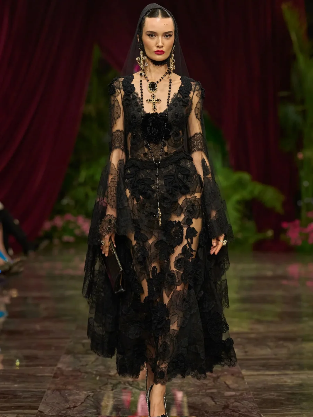 Dolce & Gabbana Alta Moda 2026, дольче габбана альта мода, кутюр дольче Габбана, Сицилия, Леони Кассель
