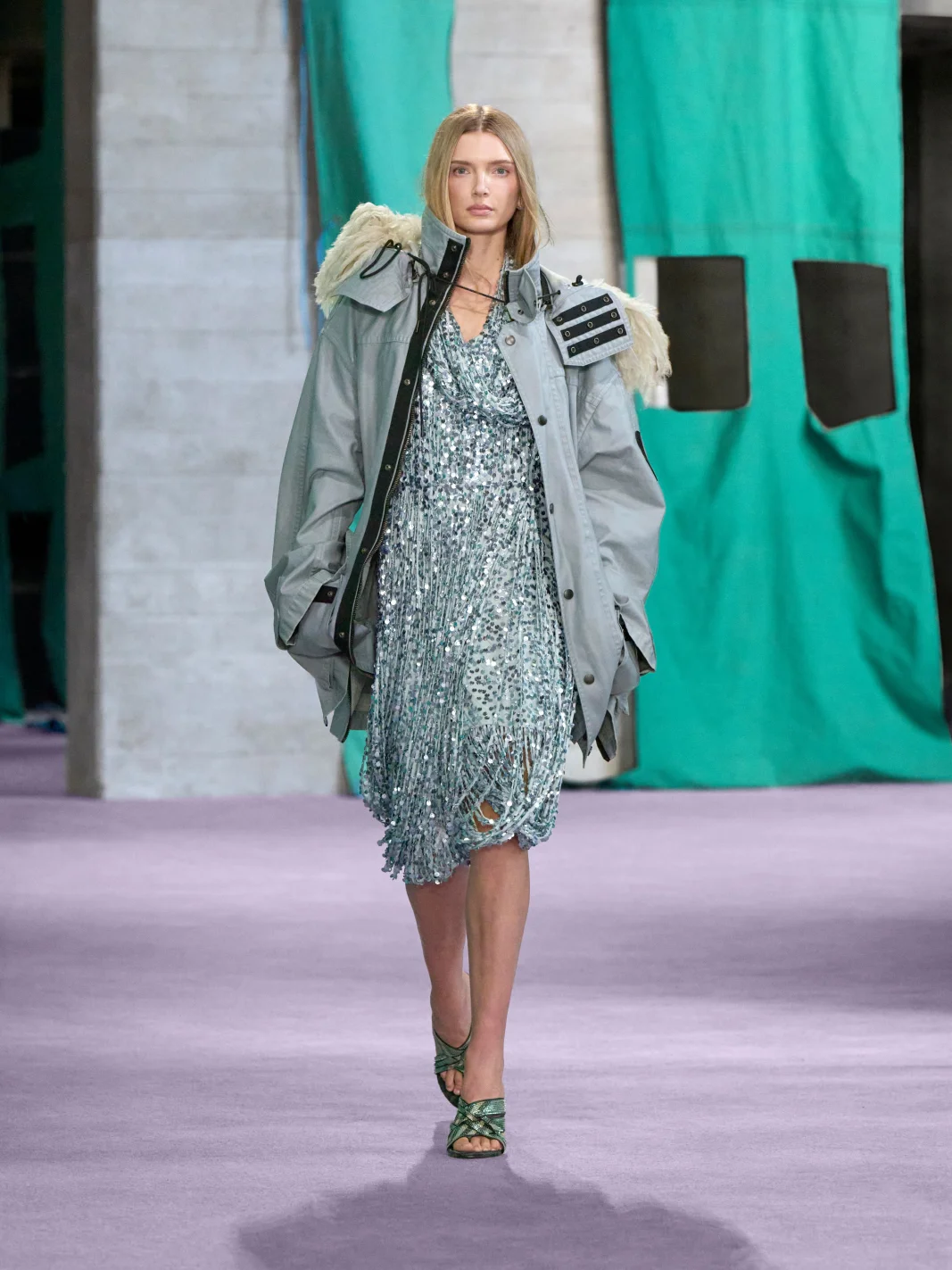 Burberry, весна-лето 2025
