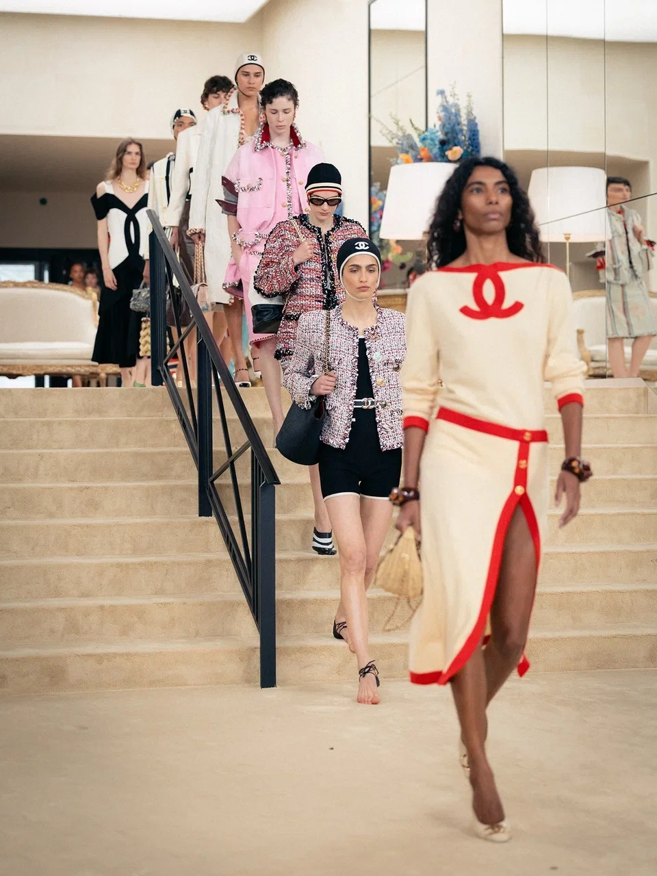 Chanel Cruise 2026, Шанель, Шанель круизная коллекция, Матье Блази, Биарриц, шанель показ