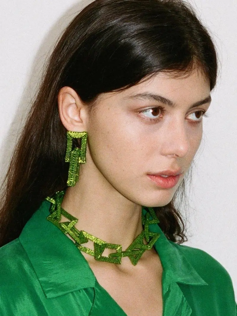 Зеленые серьги купить