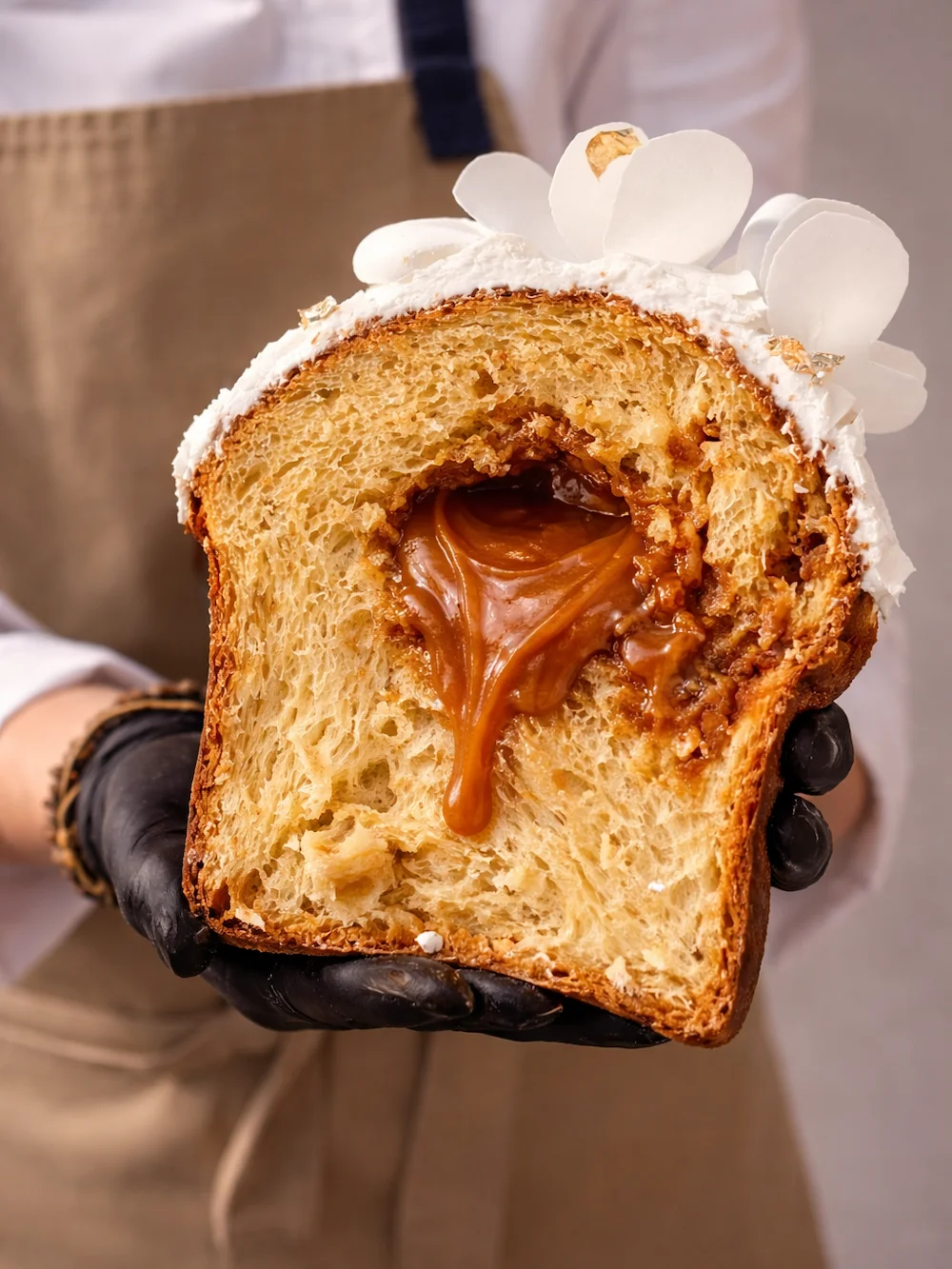 Кулич с карамелью