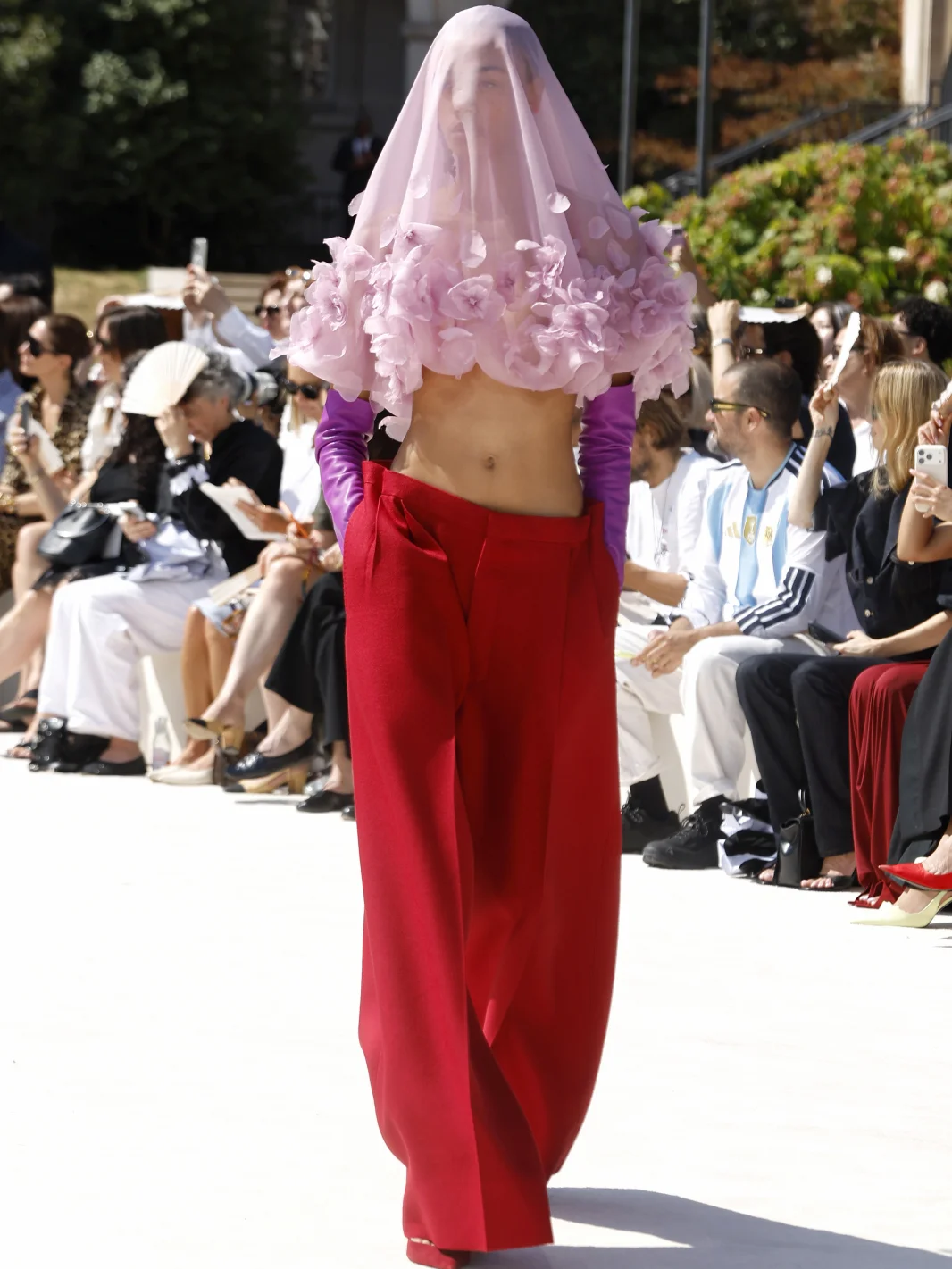 Balenciaga, баленсиага, баленсиага показ, Balenciaga Haute Couture 2026, кутюрная коллекция баленсиага, Пьерпаоло Пиччоли, Кристобаль Баленсиага