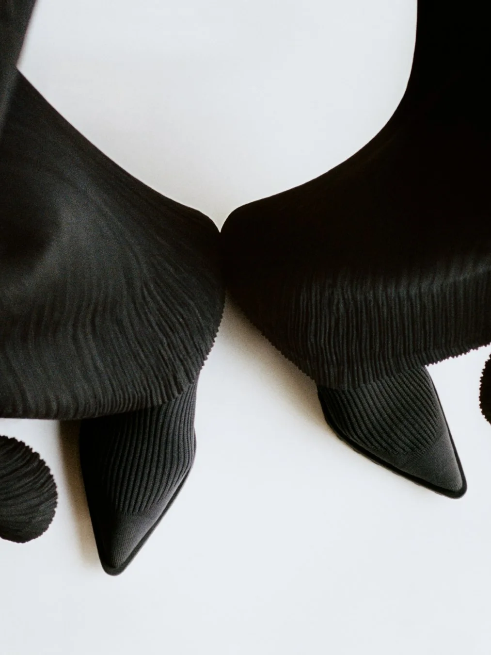 Camper, Issey Miyake, кемпер, Иссей Мияке, Сатоши Кондо, туфли-носки, коллаборация