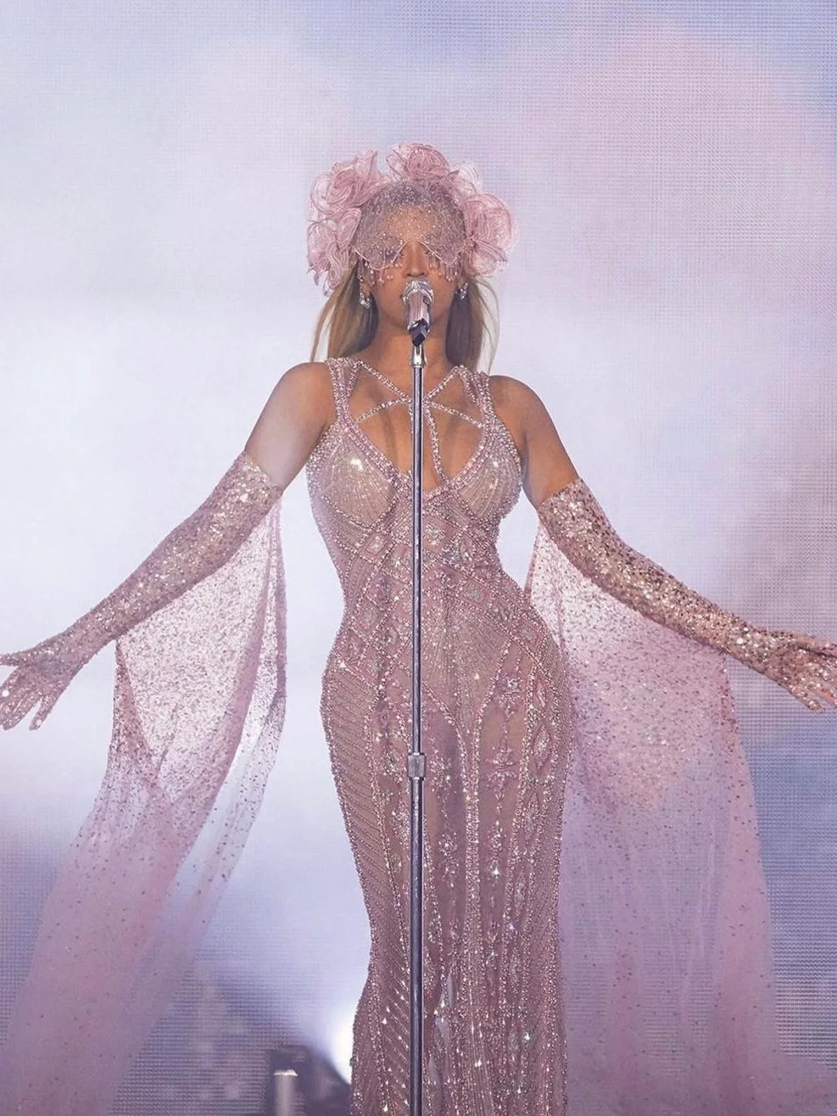 бейонсе beyonce новый альбом день рождения тур p diddy пи дидди скандал грэмми met gala