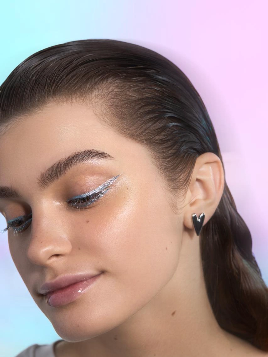 Arive Makeup х Самокат
