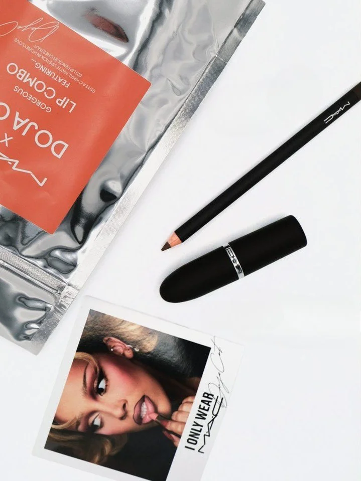 Doja Cat, MAC Cosmetics, доджа кэт, Doja Cat лип комбо, Doja Cat тур, Tour Ma Vie, косметика мак
