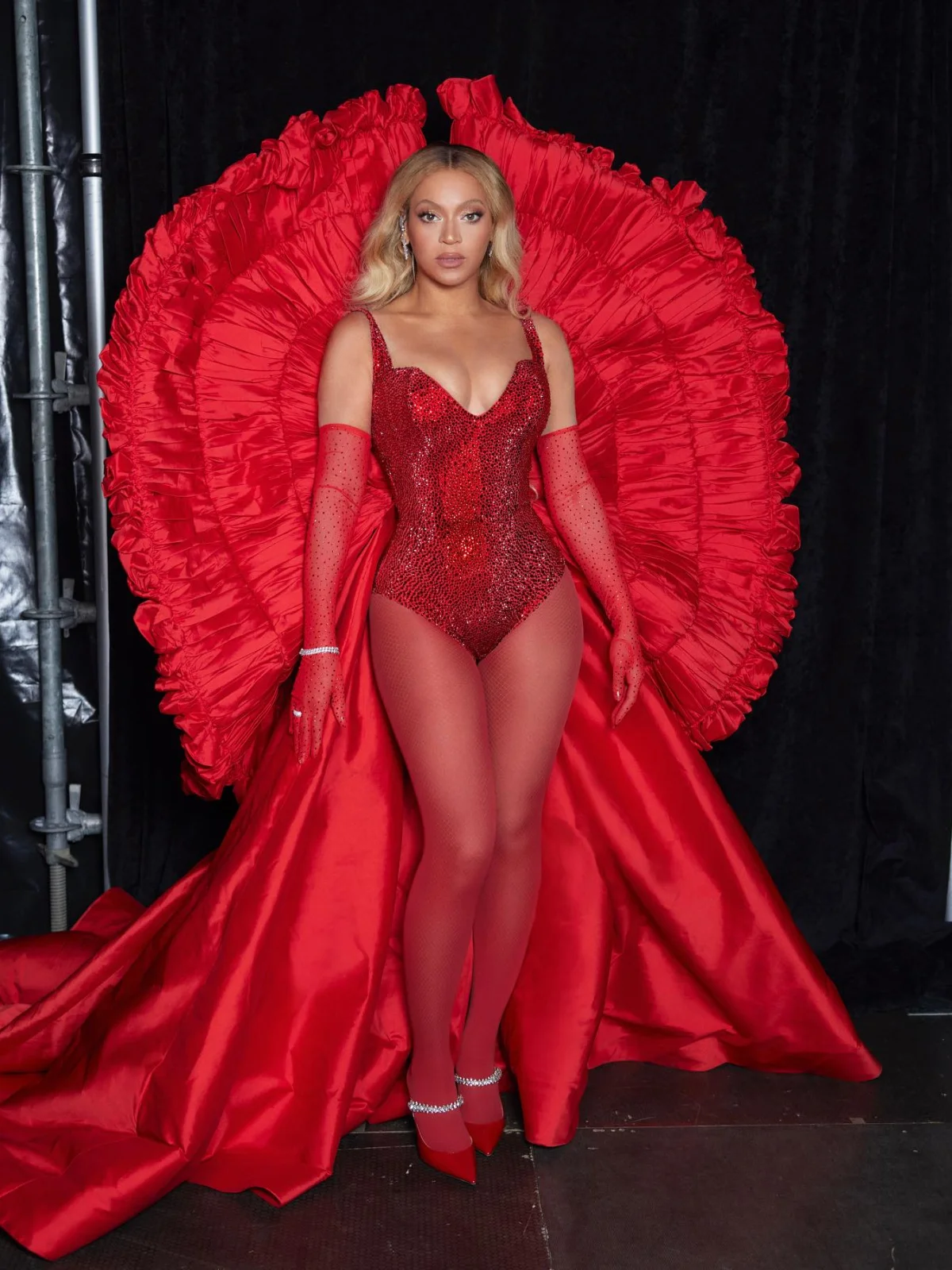 бейонсе beyonce новый альбом день рождения тур p diddy пи дидди скандал грэмми met gala