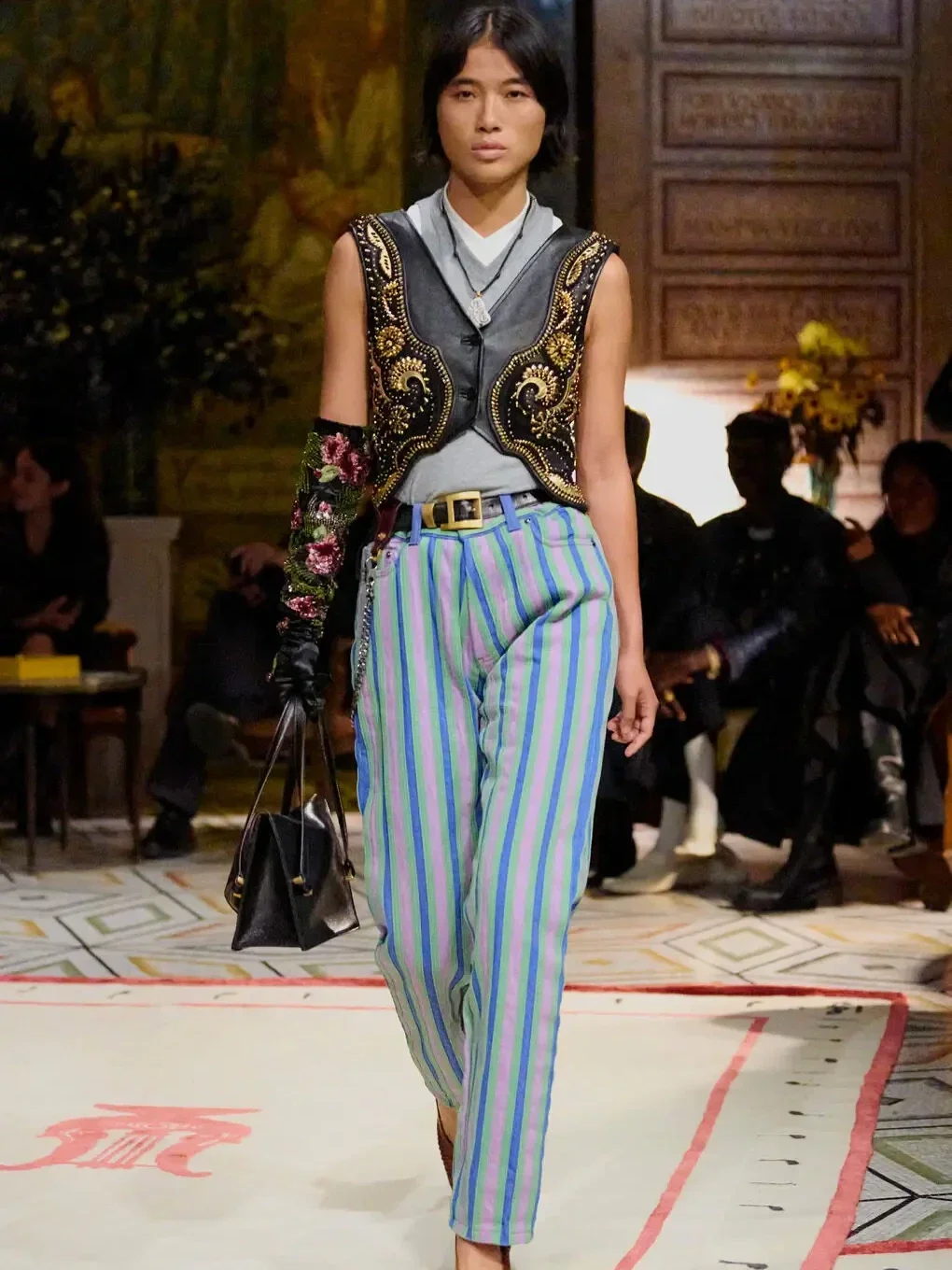 Versace весна-лето 2026