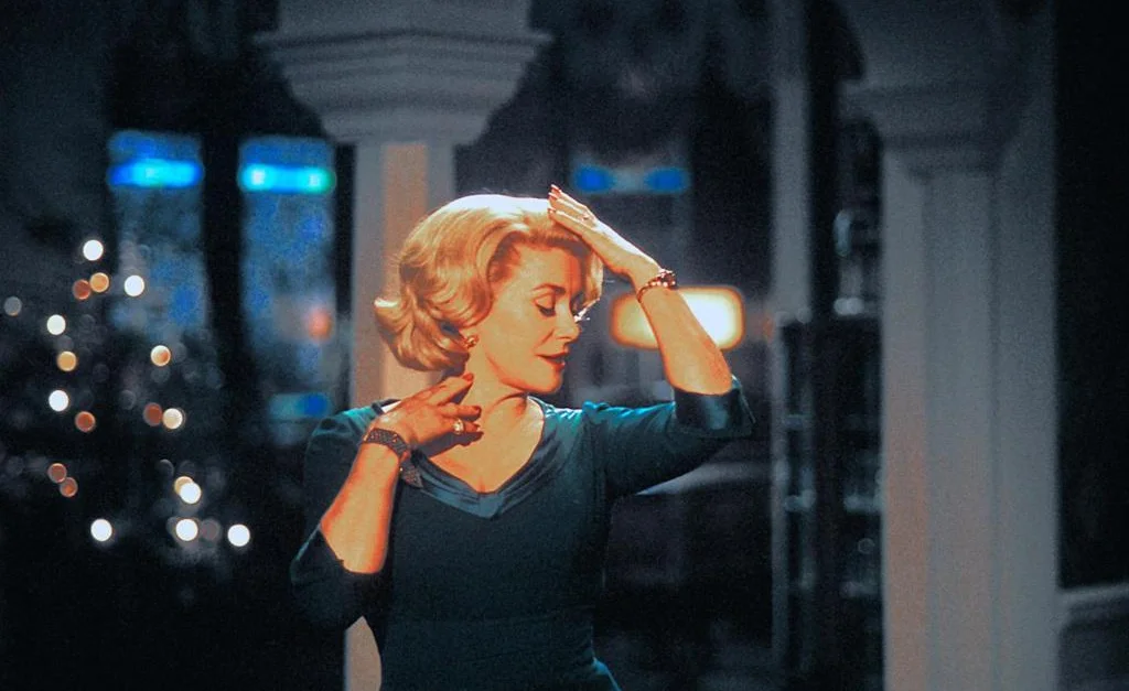 «8 женщин» (2002, Франсуа Озон)